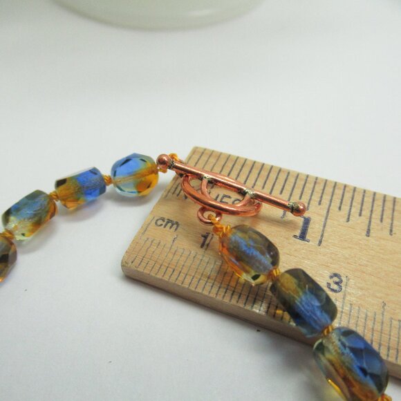 Uranium glass bead necklace with copper toggle - Picture 6 of 9